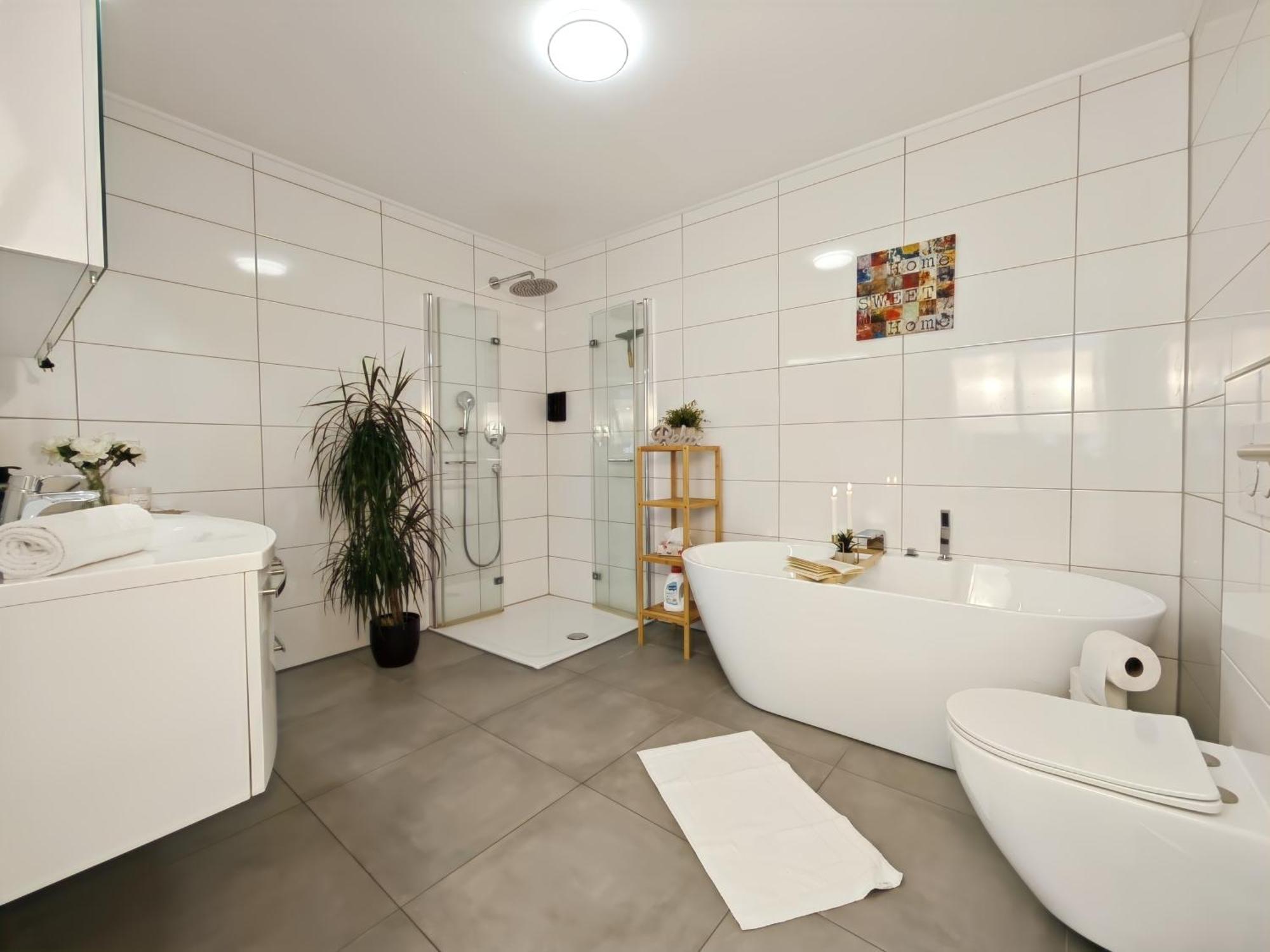 Kaiserin Sisi Fuer Bis Zu 6 - Arbeitsplatz, Badewanne, Parkplatz, Waschmaschine 丁克尔斯比尔 外观 照片