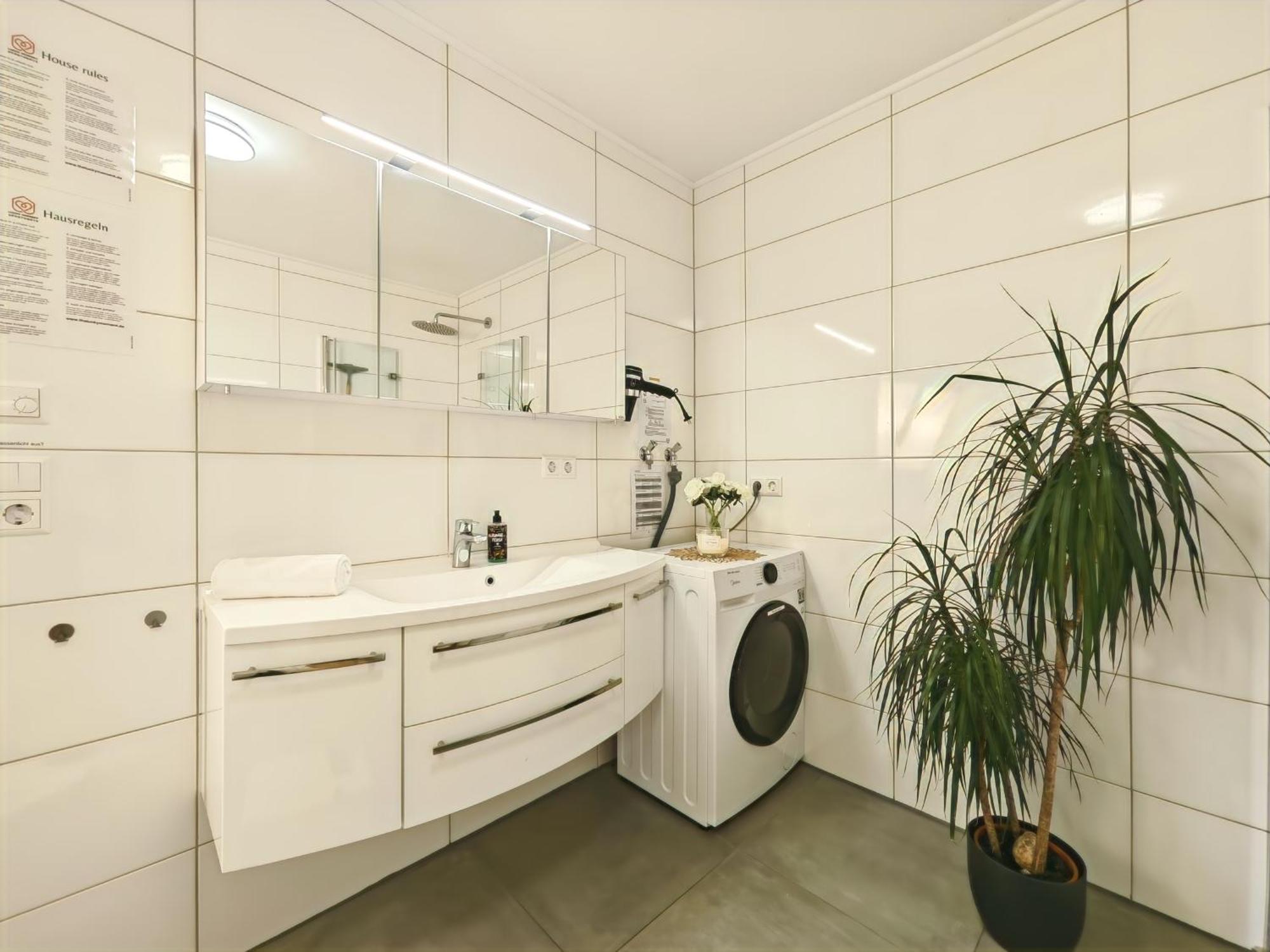 Kaiserin Sisi Fuer Bis Zu 6 - Arbeitsplatz, Badewanne, Parkplatz, Waschmaschine 丁克尔斯比尔 外观 照片